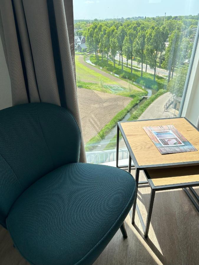 Hotel De Watertoren Dordrecht Bagian luar foto